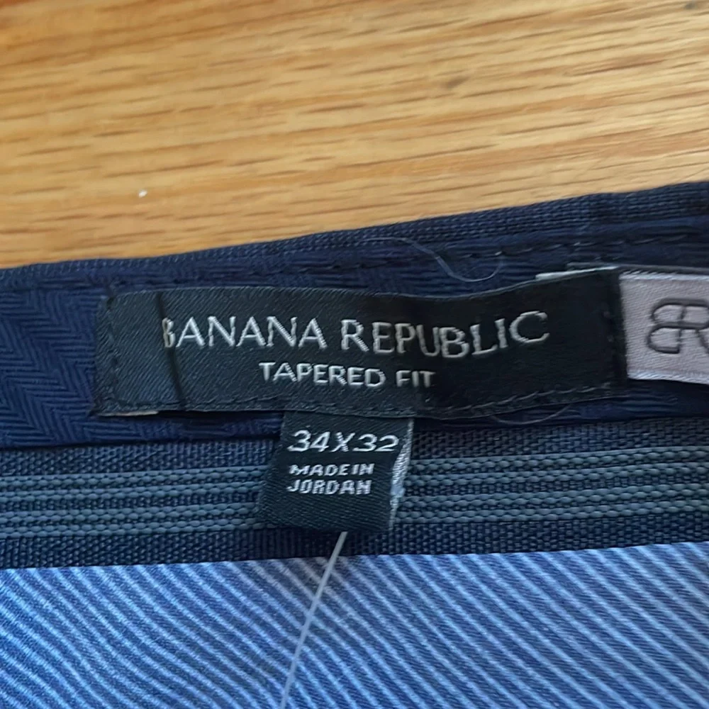 Banana Republic Tapered‎ Italian Wool Perfect Pant size 34/32 Navy B13